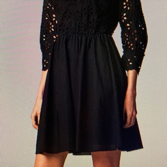 Simply Vera Vera Wang Eyelet Lace Dress Large - Picture 2 of 2